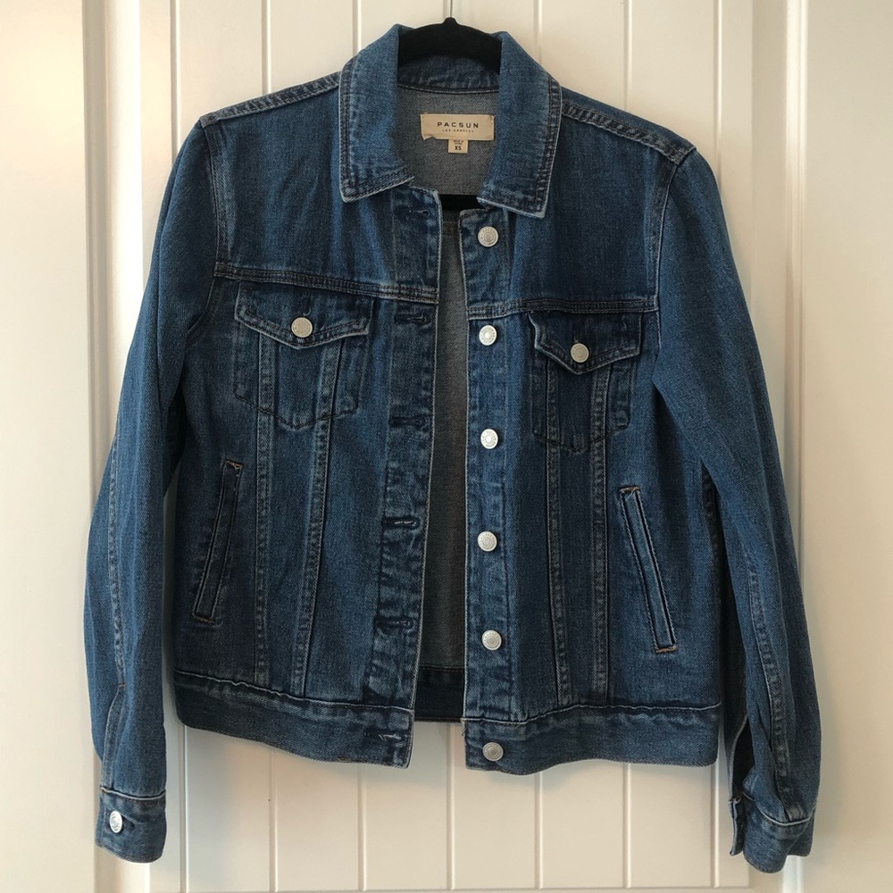 Dark wash denim jacket